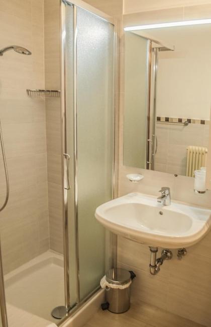 Hotel Italia 3*